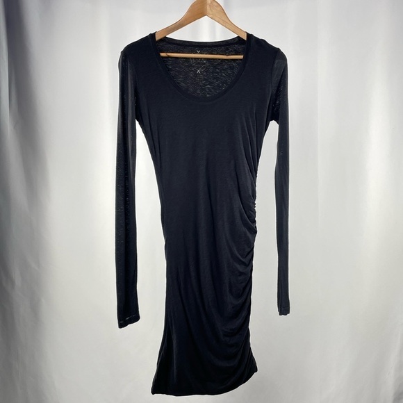 Velvet by Graham & Spencer Freeda Long Sleeve Ruched Dress in Black Size XS or P - Picture 2 of 6